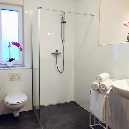 Witte Hus For 6 Guests With 3 지슈타흐트