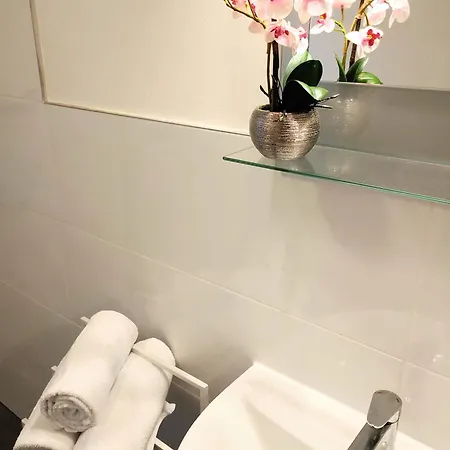 Witte Hus For 6 Guests With 3 Apartmán